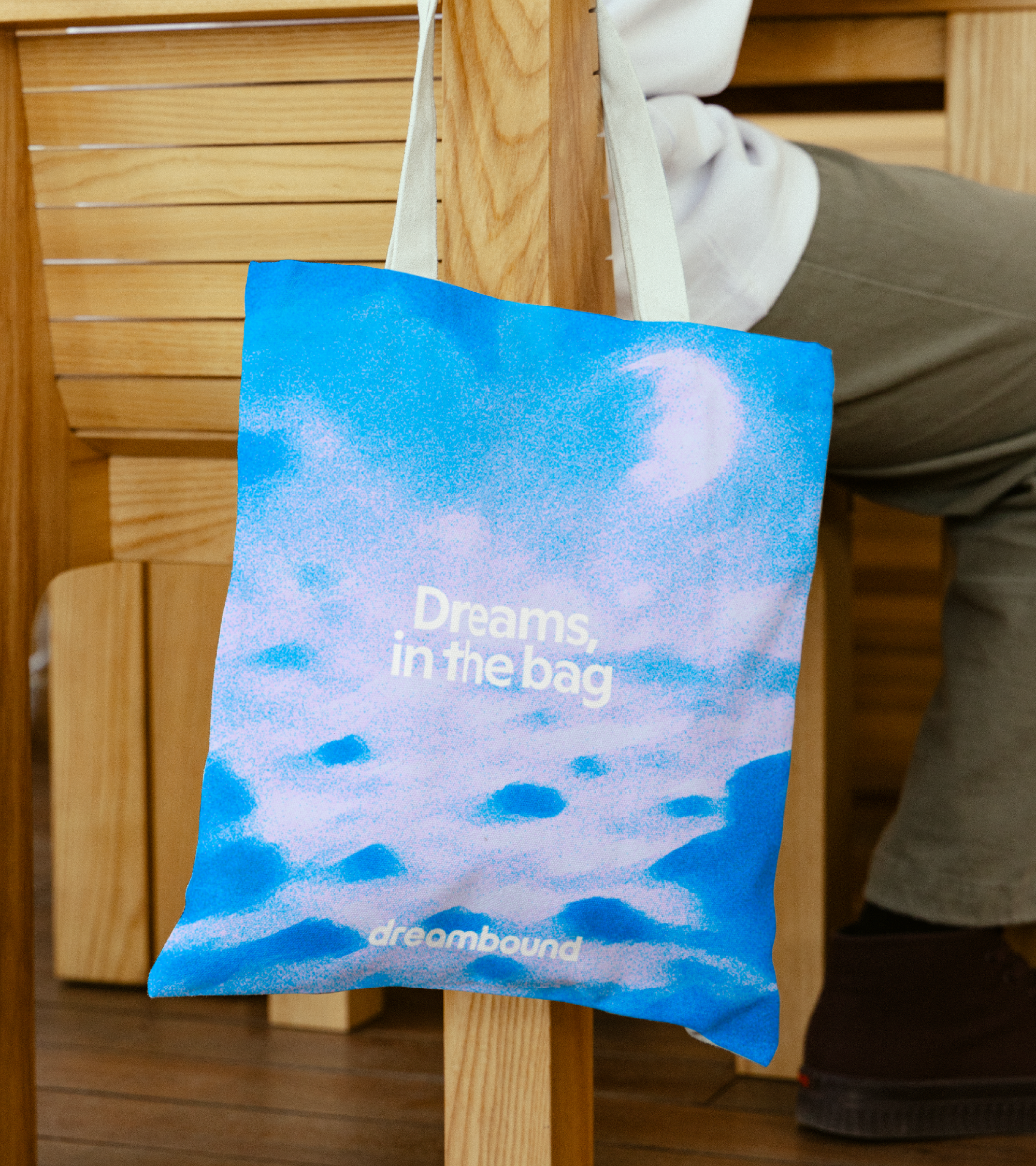 Dreambound tote bag